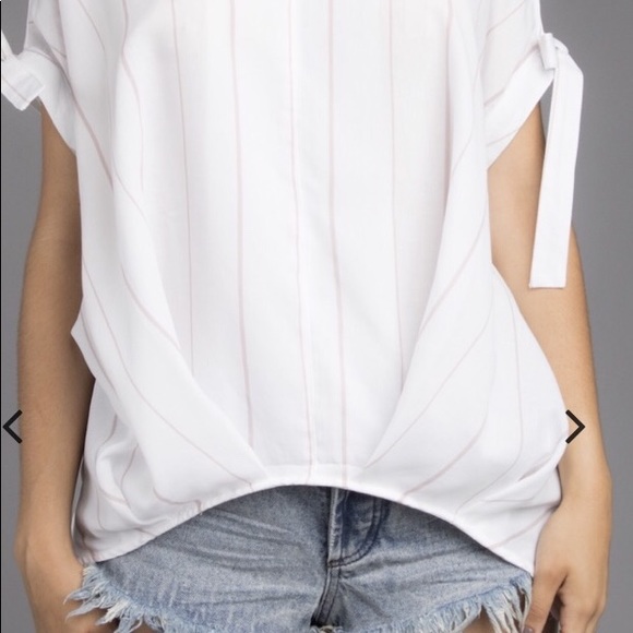 Open Shoulder Striped Top - Picture 2 of 4